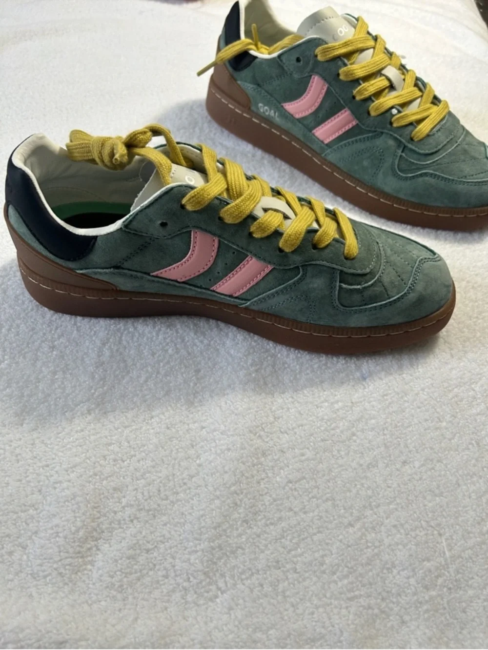 Coolway 10 Sneakers Goal in Green Forest Suede Free People black yellow no box